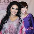 Krisdayanti Hadir di Perayaan Ulang Tahun Ussy Sulistiawaty ke-33