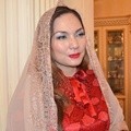 Nia Daniati di Fashion Show Royal Kaftan 'Act for Humanity'
