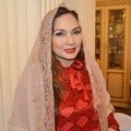 Nia Daniati di Fashion Show Royal Kaftan 'Act for Humanity'