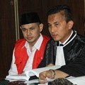 Guntur Bumi Menjalani Sidang Perdana Kasus Penipuan