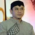 Fadly Padi di Acara Dompet Dhuafa Beri Beasiswa 1000 Anak Tani