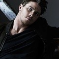 Garrett Hedlund di Majalah Flaunt Vol. 135
