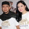 Alfie Alfandy dan Revalina S. Temat di Premiere Film 'Hijrah Cinta'