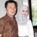 Hanung Bramantyo dan Zaskia Adya Mecca di Premiere Film 'Hijrah Cinta'