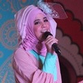 Risty Tagor Tampil di Ramadhan Runway 2015