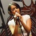 Nina Tamam Tampil di Panggung '7 Hari untuk Kemenangan Rakyat'