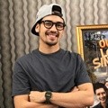 Tara Budiman Hadir di Launching Trailer dan Poster 'Olga & Billy Lost in Singapore'