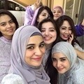 Shireen dan Zaskia Bersama Sepupu Mereka
