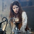 Anna Kendrick Sebagai Cinderella