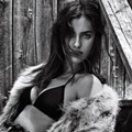 Irina Shayk di Majalah Vogue Brasil Edisi Agustus 2014