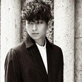 Kang Dong Won di Majalah High Cut Vol.130