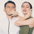 Rio Dewanto dan Atiqah Hasiholan di Majalah Jplus Sunday