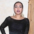 Denada Berperan Sebagai Ibu Tiri yang Kejam