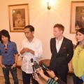 Abdee Negara, Jokowi, Matt Hart dan Olga Lydia