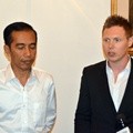 Matt Hart Gitaris Arkarna Kunjungi Jokowi di Balai Kota DKI Jakarta