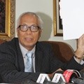O.C. Kaligis Berikan Keterangan Soal Kasus Marshanda