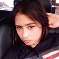Prilly Latuconsina Berpose Manyun
