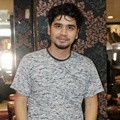 Rizky Hanggono di Halal Bihalal Tim Produksi 'Hijabers in Love'