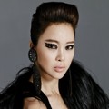 Baek Ji Young di Majalah W Korea Edisi Agustus 2014