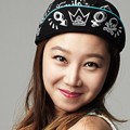 Gong Hyo Jin di Katalog Produk Hats On