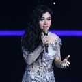 Syahrini Adakan Konser Perjalanan Cinta Syahrini