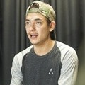 Adipati Dolken Saat Launching Akakida