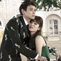Mesranya Kang Dong Won dan Song Hye Kyo di Majalah Vogue Edisi September 2014