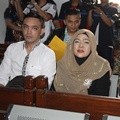 Sandy Tumiwa dan Tessa Kaunang Jalani Sidang Perceraian