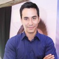 Darius Sinathrya di Talkshow Mengenai Gejala BayiGede dalam Keluarga