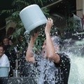 Ruben Onsu Jawab Tantangan Ice Bucket Challenge