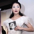 Indah Dewi Pertiwi Meluncurkan Single 'Curiga'