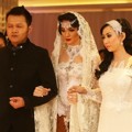 Donita Saat Prosesi Akad Nikah