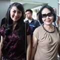 Tessa Kaunang Ditemani Ibunda