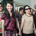 Tessa Kaunang Ditemani Ibunda