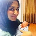 Shireen Sungkar Menggendong Teuku Adam Al Fatih