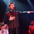 'You and Me' Merupakan Album Solo Pertama Shane