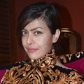 Novita Dewi Fitting Gaun Pengantin
