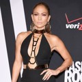 Jennifer Lopez Berada di Posisi ke-4 Best-Dressed Stars 2014 Versi People