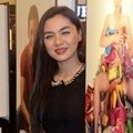 Vicky Shu Hadir di Peluncuran Buku Jerry Aurum 'On White'