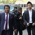 Hotman Paris dan Johnson Yaptonaga di Mapolda Metro Jaya
