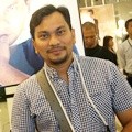 Tompi Kunjungi Pameran Foto Jerry Aurum Bertajuk 'On White'