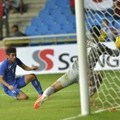 Kroekrit Thawikan Cetak Gol ke Gawang Indonesia