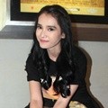 Adila Fitri di Press Screening Film 'My Idiot Brother'