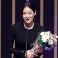 Oh Yeon Seo Raih Piala Top Excellence Award, Actress