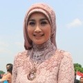 Desy Ratnasari Hadir di Pelantikan Anggota DPR Periode 2014-2019