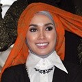 Ussy Sulistiawaty dalam Acara Pembukaan Outlet Ketiga Fashion Hijab 'Ussy House of Moeslem'