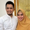 Ory Vitrio dan Oki Setiana Dewi Adakan Syukuran Tujuh Bulan Kehamilan