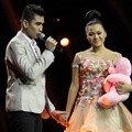 Verrell Bramasta Rayu Aurel Hermansyah dengan Lagu