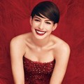 Anne Hathaway di Majalah Harper's Bazaar Edisi November 2014