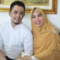Ory Vitrio dan Oki Setiana Dewi Adakan Syukuran Tujuh Bulan Kehamilan